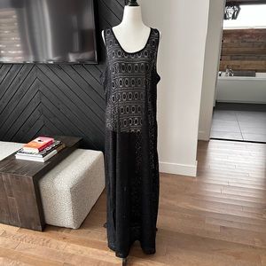 LA VIE EN ROSE COVER UP DRESS IN BLACK